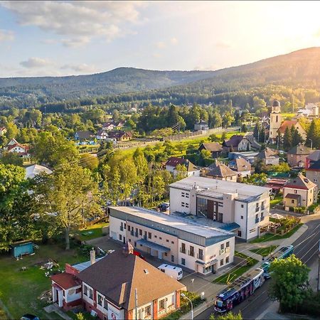 Hotel Petra Ліберець Екстер'єр фото